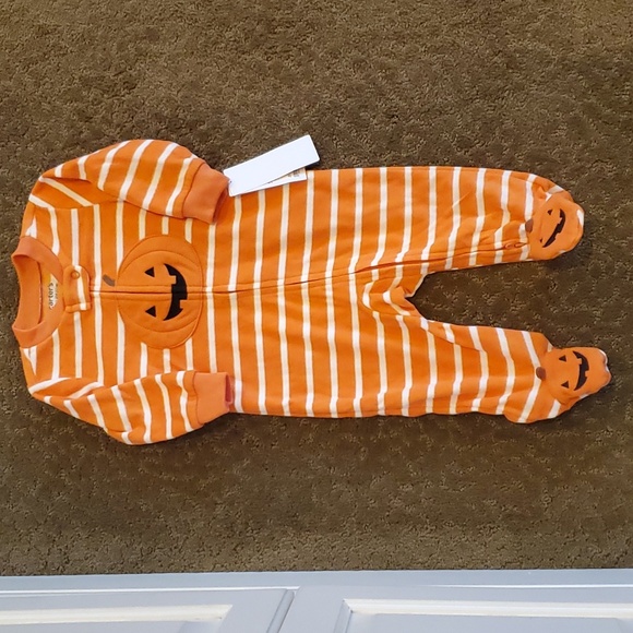 Baby  Halloween Pumpkin Fleece Footed Pajama Sleeper Size NB 3 6 months NWT - Picture 3 of 4